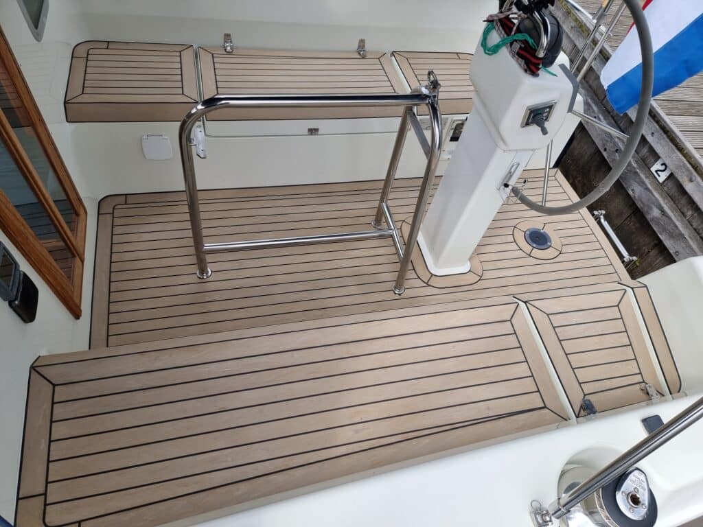 Teakdekken C-Yachts