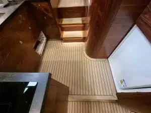 Aquacraft Jacht nieuw interieur laten leggen
